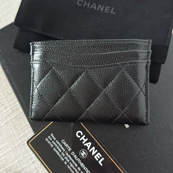 Chanel Black Caviar Card Holder - Picture 2 of 5